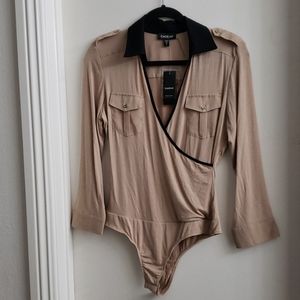 Bebe 3/4 Sleeve Contrast Trim Bodysuit size M